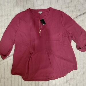 NWT Purple Blush Color 3/4 Sleeve Blouse With Gold Toned Accent